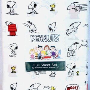 Peanuts Snoopy Woodstock Red Dog House FULL Size Sheet Set